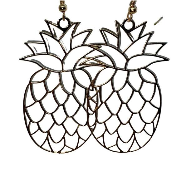 NWT Gold-Tone Laser Cut Thin Metal Pineapple Dangle Earrings - Picture 7 of 8
